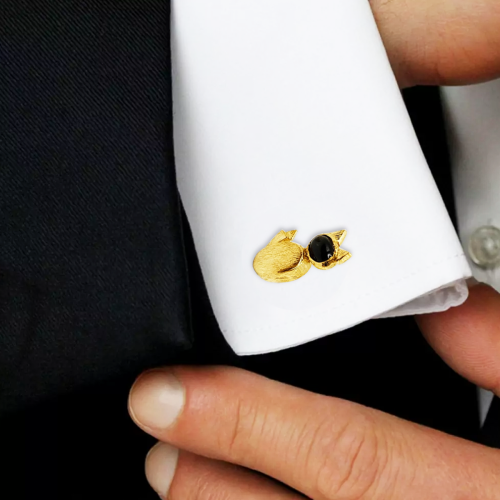 Cat’s Brooch
